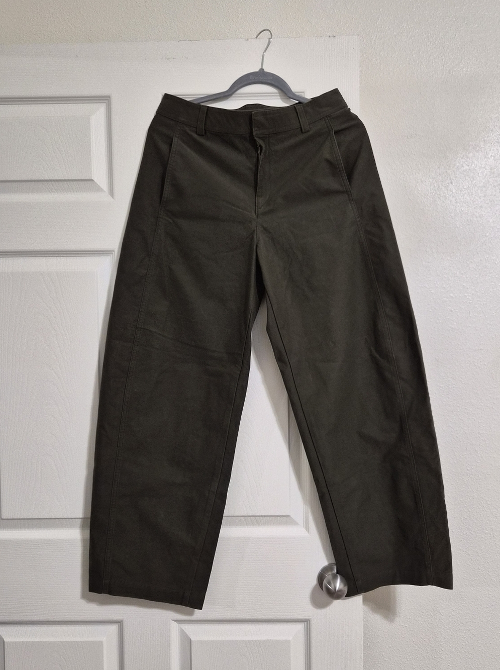 uniqlo jersey barrel pants in khaki green